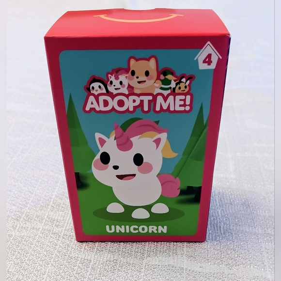 2023 McDonald's Happy Meal toy Adopt Me #4 Unicorn - Picture 5 of 8